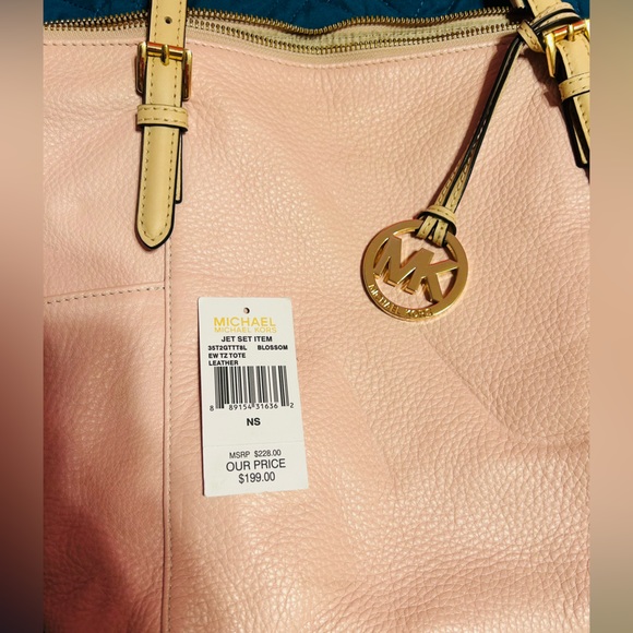 Michael Kors Light Pink Purse